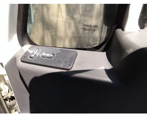 INTERNATIONAL 4300 2002-2020 DOOR ASSEMBLY, FRONT