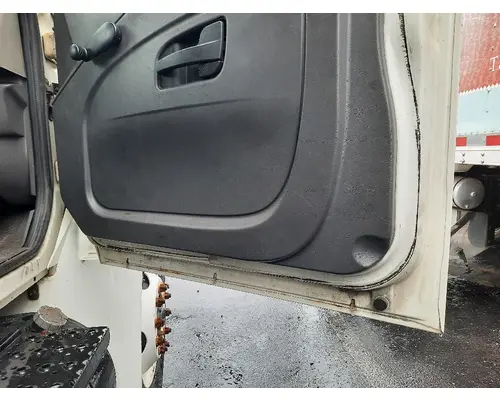 INTERNATIONAL 4300 2002-2020 DOOR ASSEMBLY, FRONT