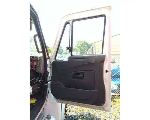 INTERNATIONAL 4300 2002-2020 DOOR ASSEMBLY, FRONT