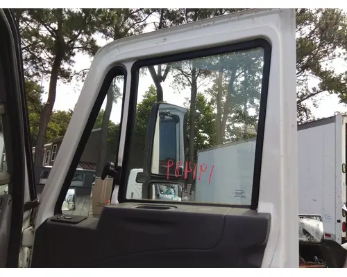 INTERNATIONAL 4300 2002-2020 DOOR ASSEMBLY, FRONT