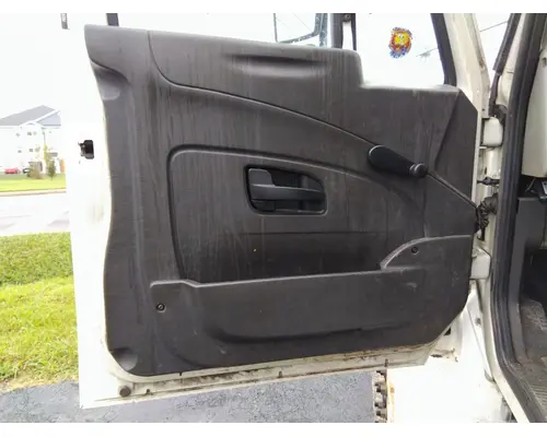 INTERNATIONAL 4300 2002-2020 DOOR ASSEMBLY, FRONT