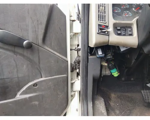 INTERNATIONAL 4300 2002-2020 DOOR ASSEMBLY, FRONT