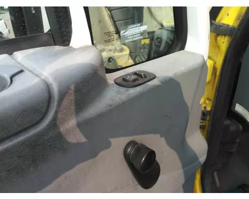 INTERNATIONAL 4300 2002-2020 DOOR ASSEMBLY, FRONT