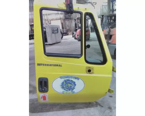 INTERNATIONAL 4300 2002-2020 DOOR ASSEMBLY, FRONT
