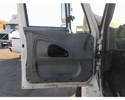INTERNATIONAL 4300 2002-2020 DOOR ASSEMBLY, FRONT