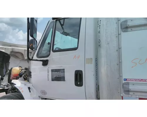 INTERNATIONAL 4300 2002-2020 DOOR ASSEMBLY, FRONT