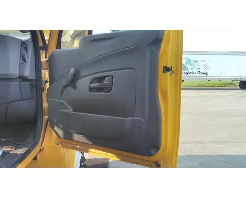 INTERNATIONAL 4300 2002-2020 DOOR ASSEMBLY, FRONT