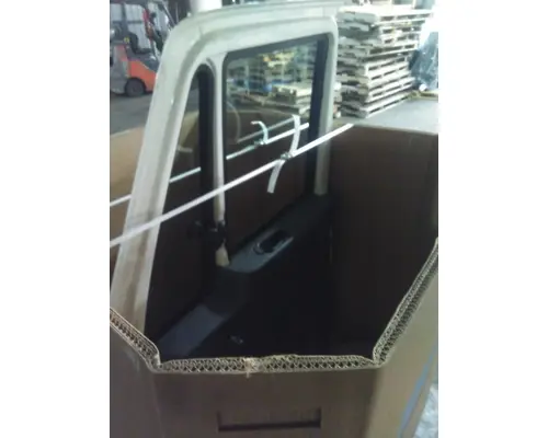 INTERNATIONAL 4300 2002-2020 DOOR ASSEMBLY, FRONT
