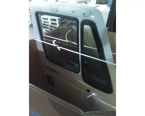 INTERNATIONAL 4300 2002-2020 DOOR ASSEMBLY, FRONT