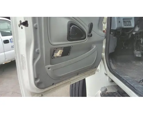 INTERNATIONAL 4300 2002-2020 DOOR ASSEMBLY, FRONT