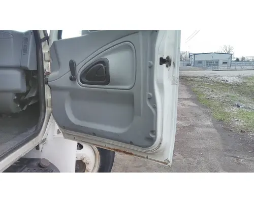 INTERNATIONAL 4300 2002-2020 DOOR ASSEMBLY, FRONT