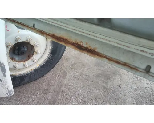 INTERNATIONAL 4300 2002-2020 DOOR ASSEMBLY, FRONT