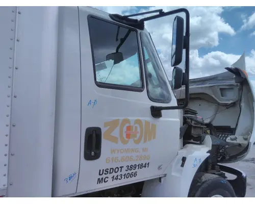 INTERNATIONAL 4300 2002-2020 DOOR ASSEMBLY, FRONT