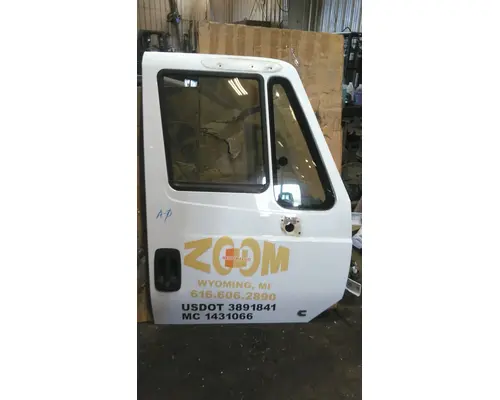 INTERNATIONAL 4300 2002-2020 DOOR ASSEMBLY, FRONT