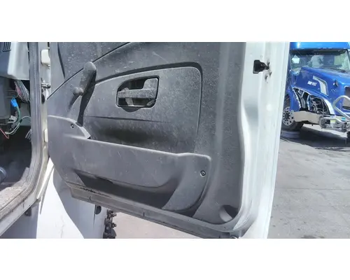 INTERNATIONAL 4300 2002-2020 DOOR ASSEMBLY, FRONT
