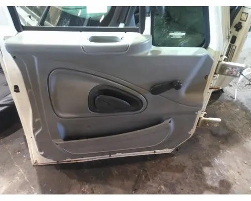 INTERNATIONAL 4300 2002-2020 DOOR ASSEMBLY, FRONT