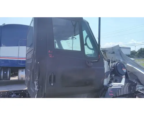 INTERNATIONAL 4300 2002-2020 DOOR ASSEMBLY, FRONT