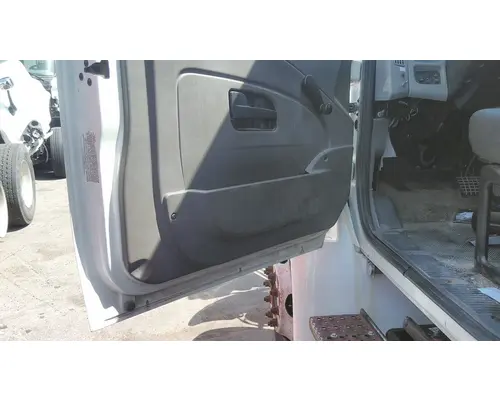 INTERNATIONAL 4300 2002-2020 DOOR ASSEMBLY, FRONT