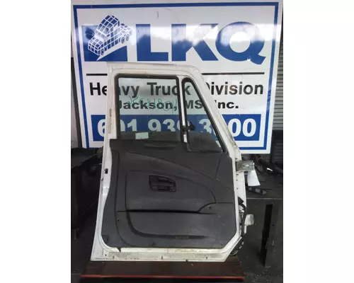 INTERNATIONAL 4300 2002-2020 DOOR ASSEMBLY, FRONT
