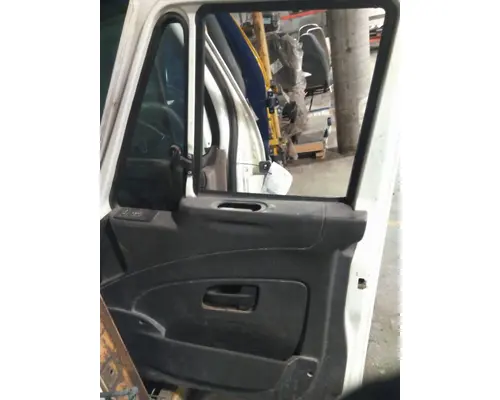 INTERNATIONAL 4300 2002-2020 DOOR ASSEMBLY, FRONT