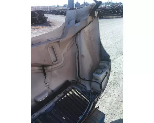 INTERNATIONAL 4300 2010-2019 HOOD