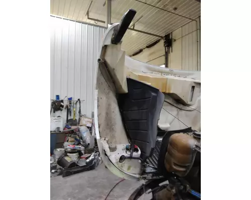 INTERNATIONAL 4300 2010-2019 HOOD