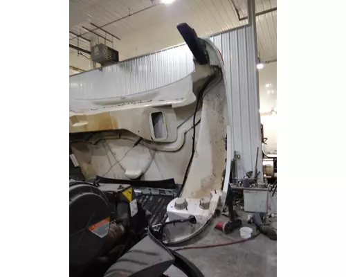 INTERNATIONAL 4300 2010-2019 HOOD