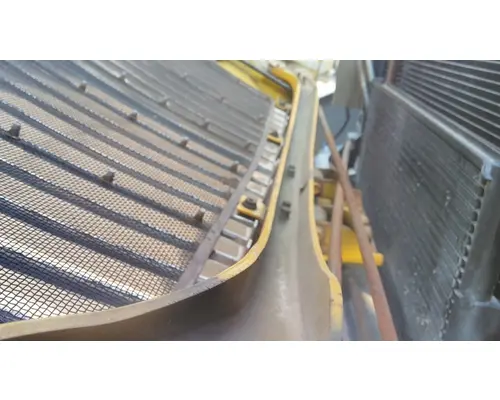 INTERNATIONAL 4300 2010-2019 HOOD