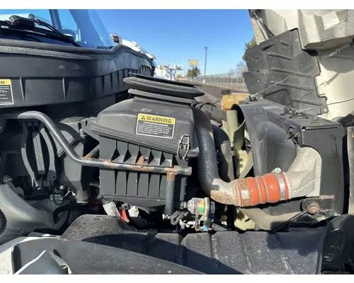 INTERNATIONAL 4300 Cab and Chassis Rebuilders