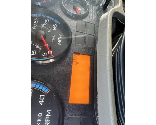 INTERNATIONAL 4300 Cab and Chassis Rebuilders