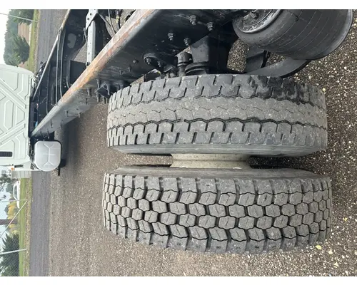 INTERNATIONAL 4300 Cab and Chassis Rebuilders