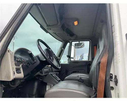 INTERNATIONAL 4300 Durastar Vehicle For Sale