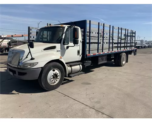 INTERNATIONAL 4300 Durastar Vehicle For Sale