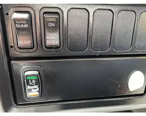 INTERNATIONAL 4300 Durastar Vehicle For Sale