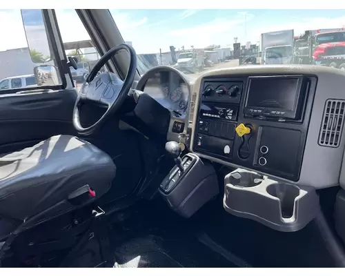 INTERNATIONAL 4300 Durastar Vehicle For Sale