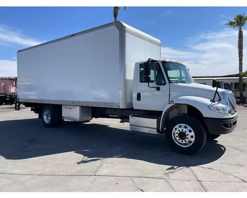 INTERNATIONAL 4300 Durastar Vehicle For Sale