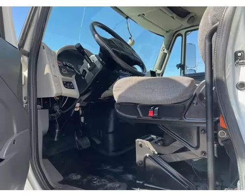 INTERNATIONAL 4300 Durastar Vehicle For Sale