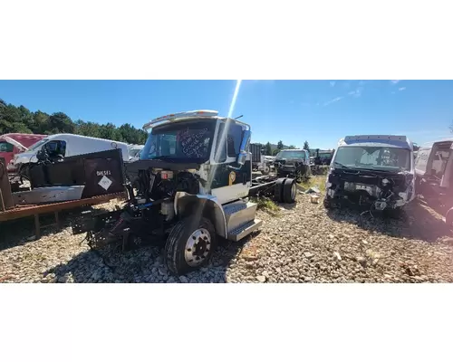 INTERNATIONAL 4300 LP Complete Vehicle