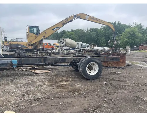 INTERNATIONAL 4300 LP Complete Vehicle