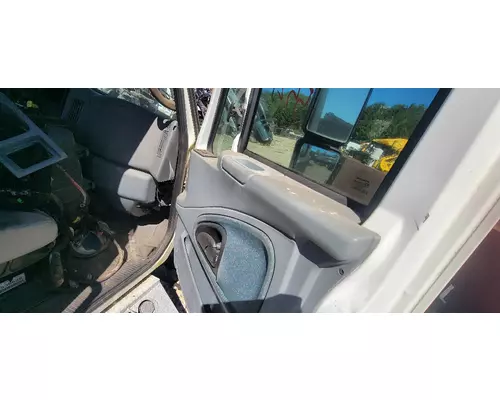 INTERNATIONAL 4300 LP Mirror (Side View)