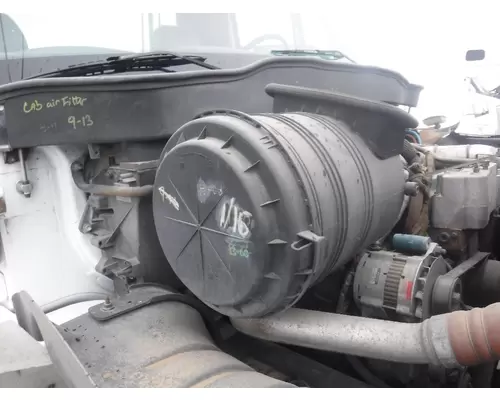 INTERNATIONAL 4300  Air Cleaner