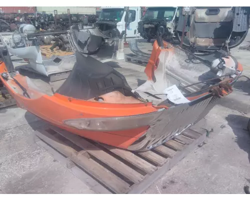 INTERNATIONAL 4300LP HOOD