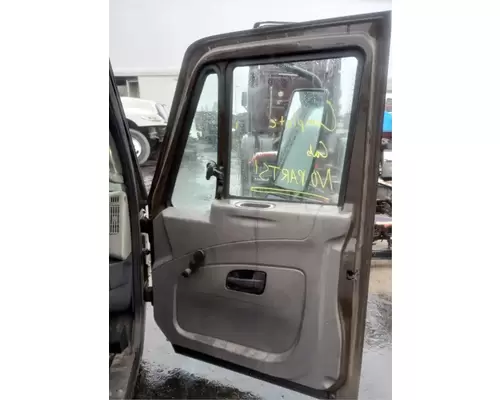 INTERNATIONAL 4300V Cab Assembly