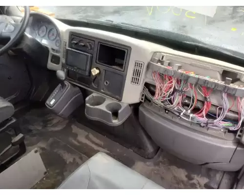INTERNATIONAL 4300V Cab Assembly