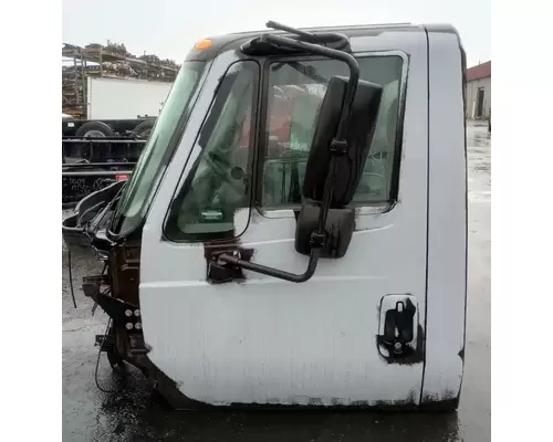 INTERNATIONAL 4300V Cab Assembly