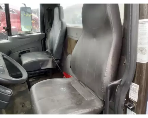 INTERNATIONAL 4300V Cab Assembly
