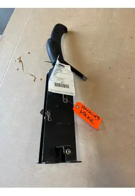 INTERNATIONAL 4300 560 Brake Components