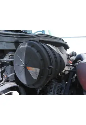 INTERNATIONAL 4300 AIR CLEANER