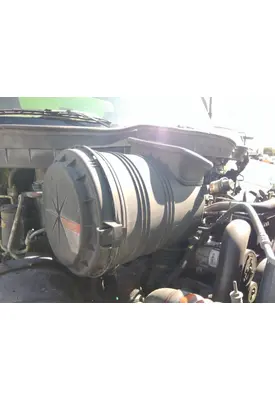 INTERNATIONAL 4300 AIR CLEANER