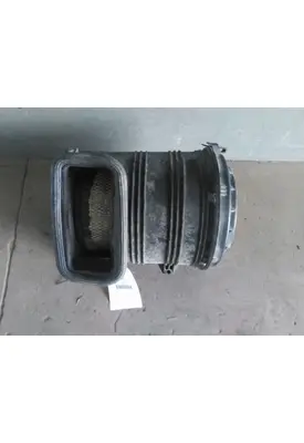 INTERNATIONAL 4300 AIR CLEANER